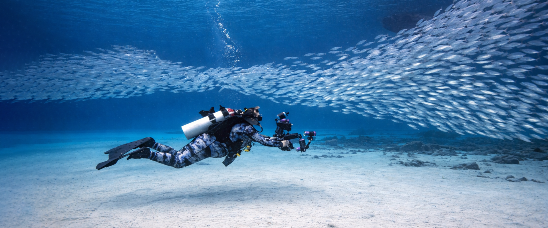 slider image slider_item_D7XiAm